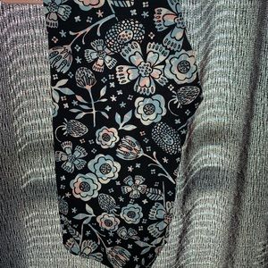 Lularoe TC2 leggings